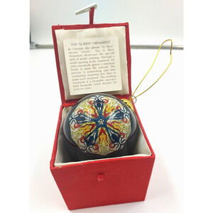 PIER 1 ORNAMENT LI BIEN / REVERSE HAND PAINTED GLASS BALL Blue Yellow Red W/ Box